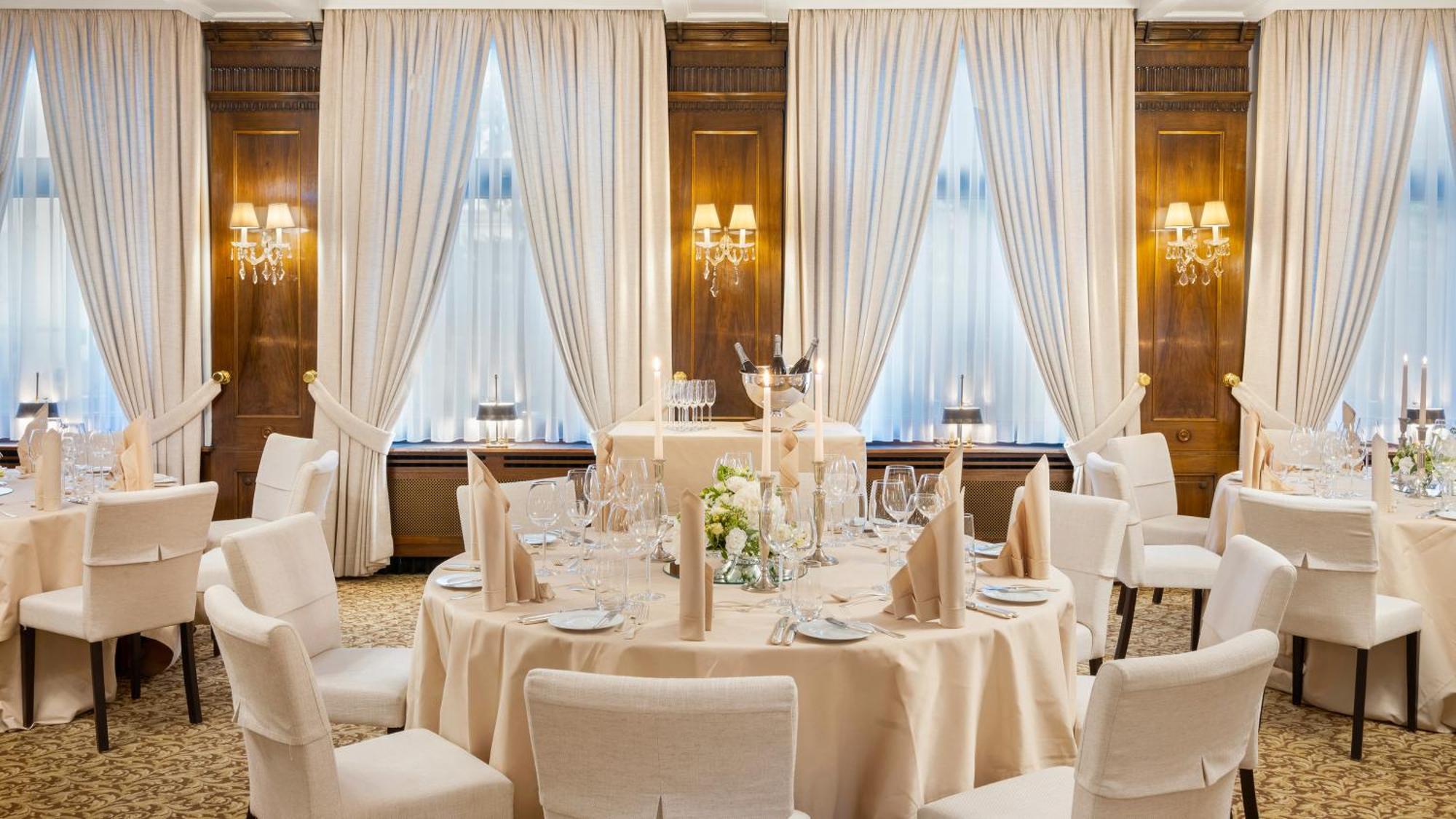 Hotel Europaeischer Hof Heidelberg, Bestes Hotel Deutschlands In Historischer Architektur Exterior photo The ballroom