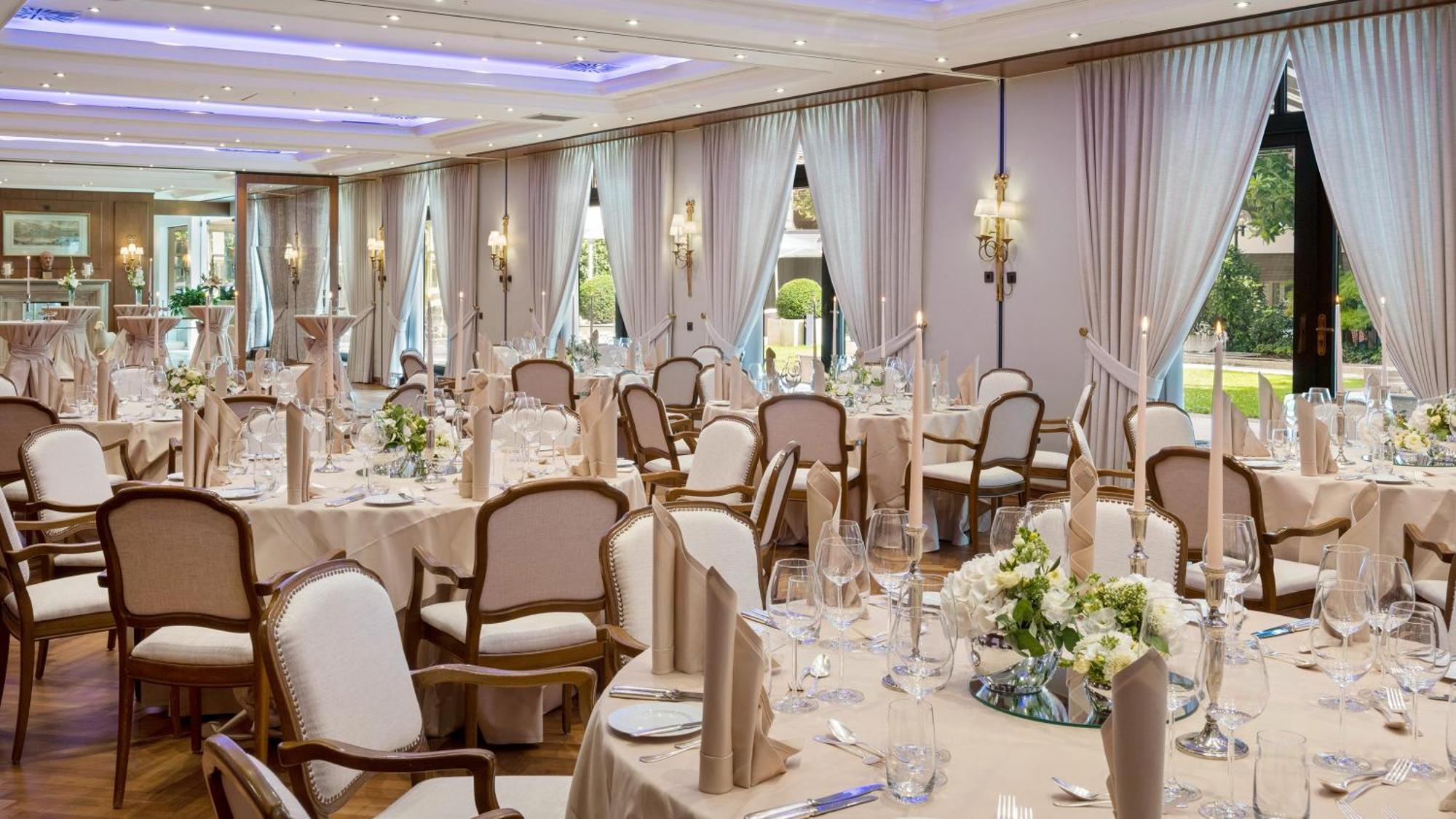 Hotel Europaeischer Hof Heidelberg, Bestes Hotel Deutschlands In Historischer Architektur Exterior photo The ballroom at the hotel