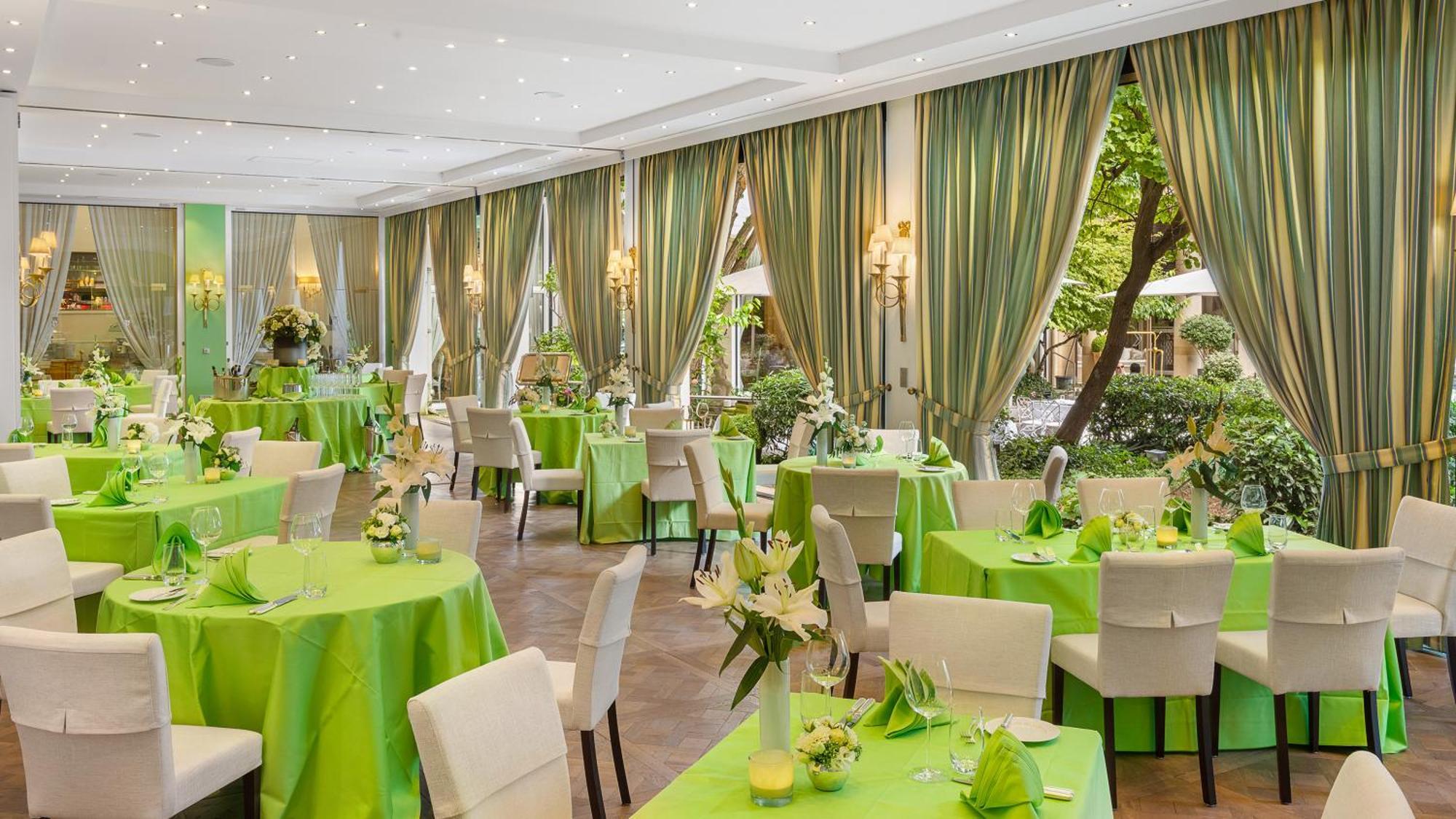 Hotel Europaeischer Hof Heidelberg, Bestes Hotel Deutschlands In Historischer Architektur Exterior photo The Garden Hall