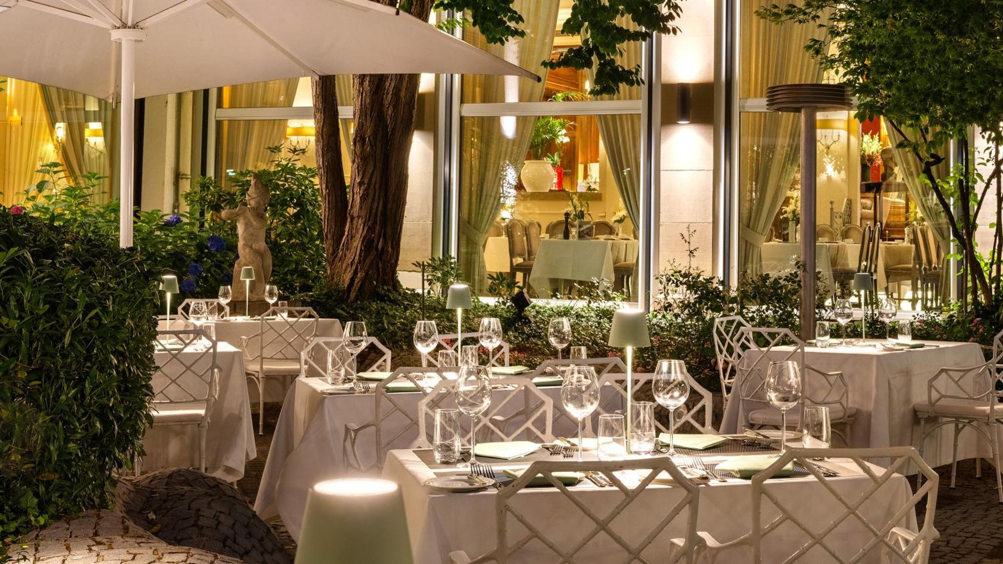 Hotel Europaeischer Hof Heidelberg, Bestes Hotel Deutschlands In Historischer Architektur Exterior photo The restaurant