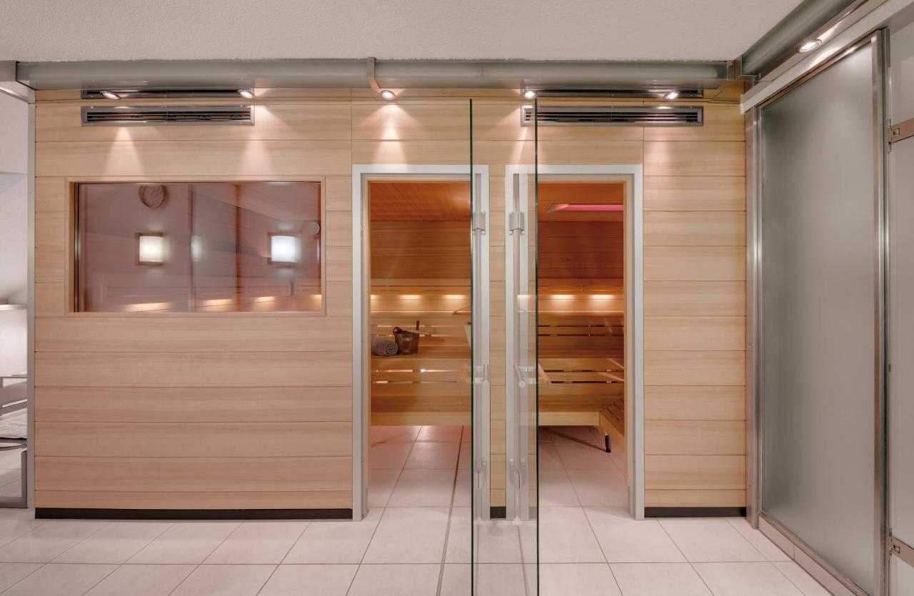 Hotel Europaeischer Hof Heidelberg, Bestes Hotel Deutschlands In Historischer Architektur Exterior photo A sliding door